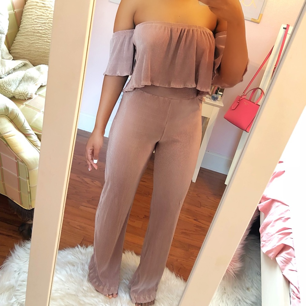 Fashion Nova two piece set